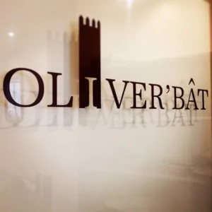 Oliver’bât à Levallois-Perret