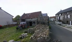 Chalus Christian à Charbonnières-les-Varennes